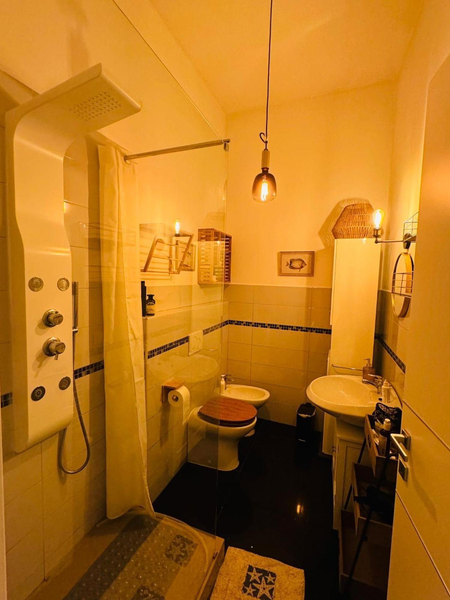 H33 Boutique Apartment In Livorno Centro ภายนอก รูปภาพ